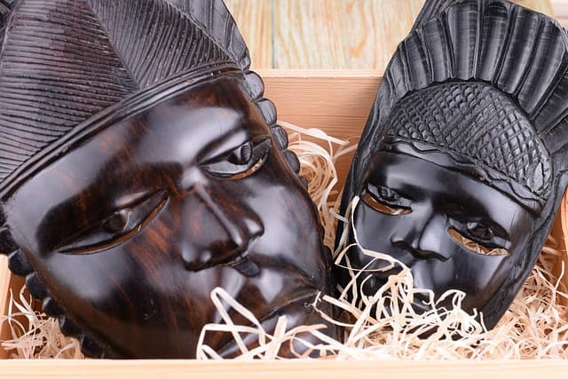 Art d’Afrique : estimation gratuite Art d’Afrique : estimation gratuite