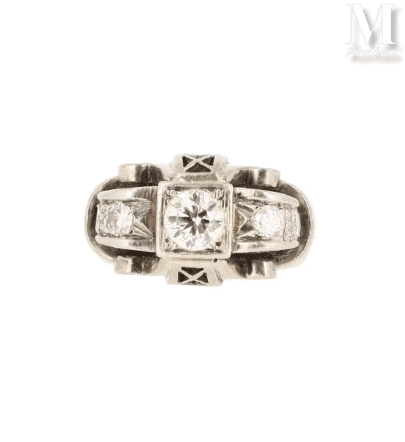 Estimation et prix obtenu par une bague Tank