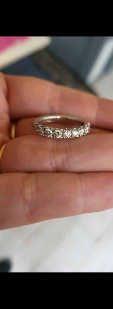 Estimation Bague GASSAN en Or Blanc 750 avec Véritable Diamant