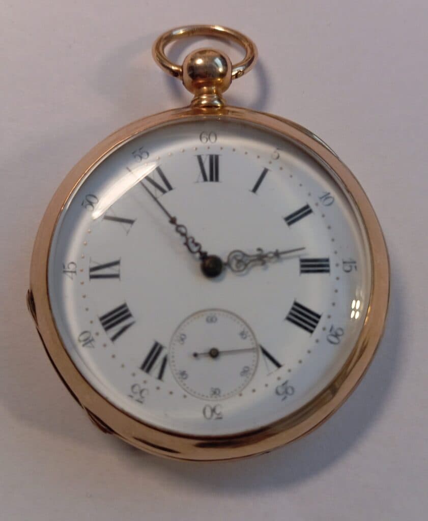 Estimation de Valeur pour une Ancienne Montre à Gousset de Diamètre 48mm en État Correct