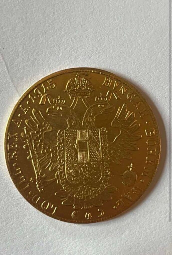Évaluation et histoire de la pièce 4 ducat en or de 1915 Évaluation et histoire de la pièce 4 ducat en or de 1915