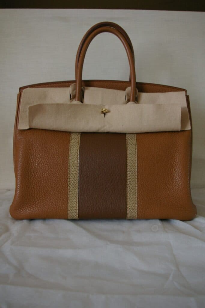Estimation d’un sac HERMES BIRKIN 35 avec insert lézard central Estimation d’un sac HERMES BIRKIN 35 avec insert lézard central