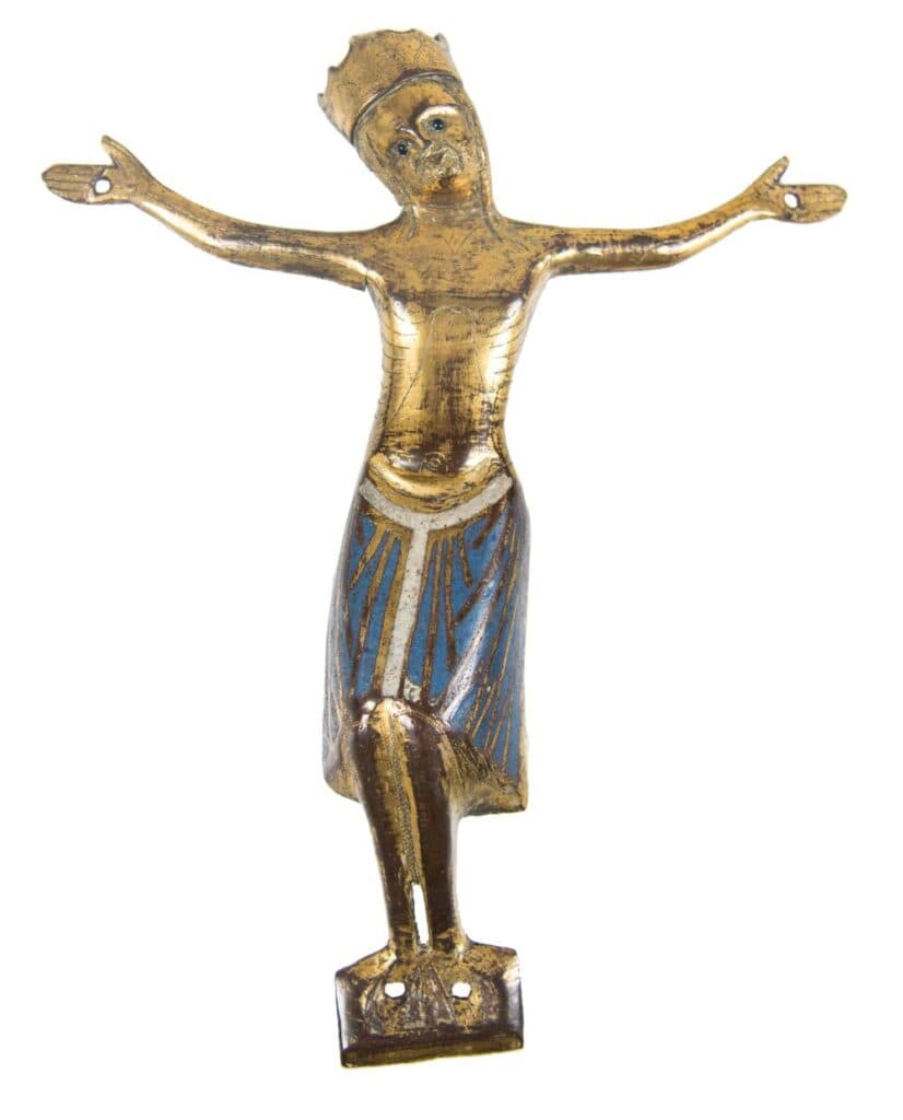 Estimation d’une sculpture française du Christ en croix Estimation d’une sculpture française du Christ en croix